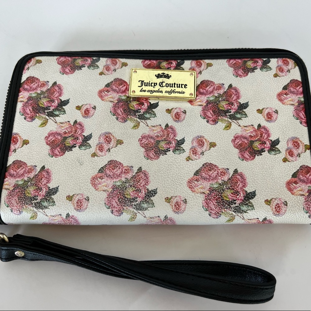 Juicy Couture Zip Around Mega wallet/wristlet